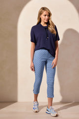 Tribal Lightweight Scuba Funnel Neck