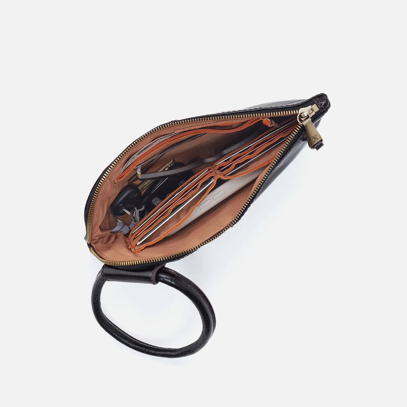 HOBO Sable Wristlet- Ecru