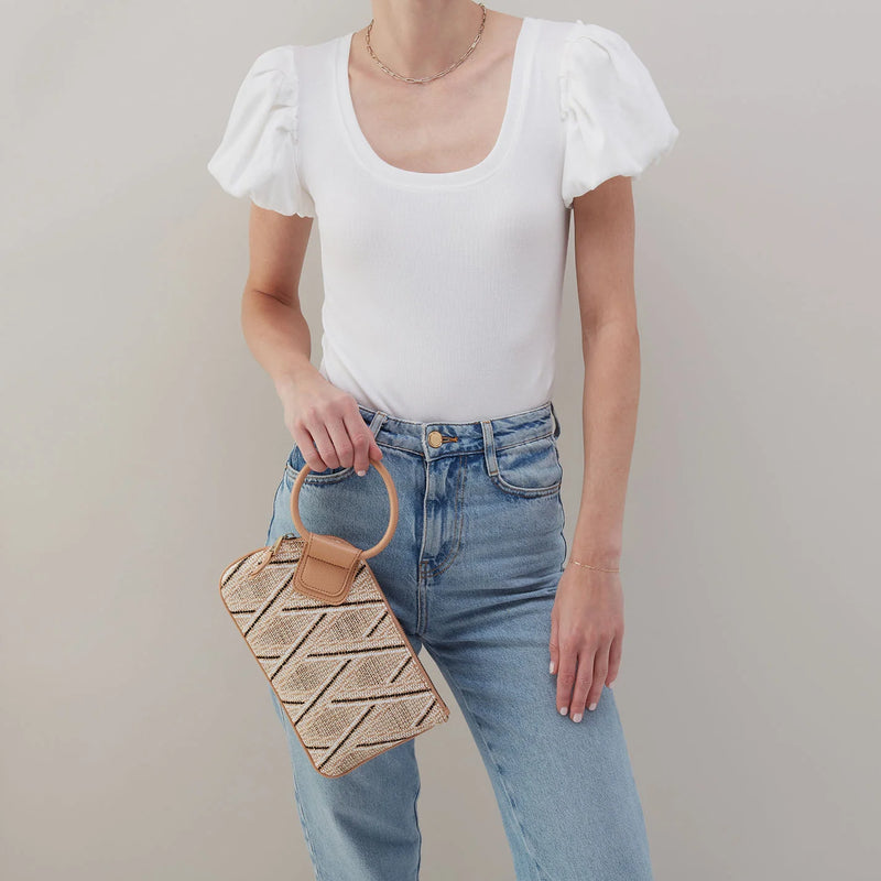 HOBO Sable Wristlet- Cream Raffia