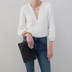 HOBO Sheila Hard Ring Clutch